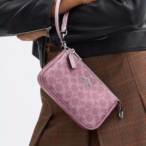 🌸🌸 Coach Boxed Nolita 19 And Nolita Bag Charm Set In Signature Canvas - Picture 5 of 14